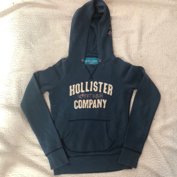 Hollister baby blue sweatshirt! - Picture 1 of 3